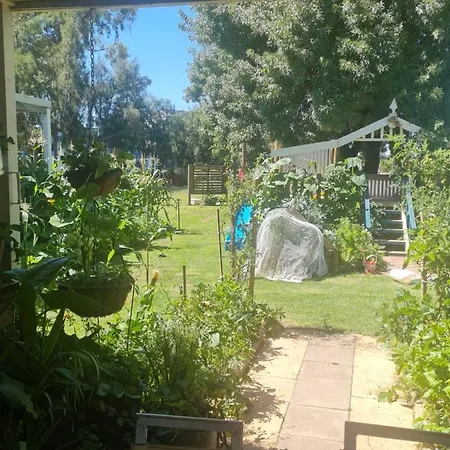 Farm On The Orchards Apartment Kaarimba Room photo